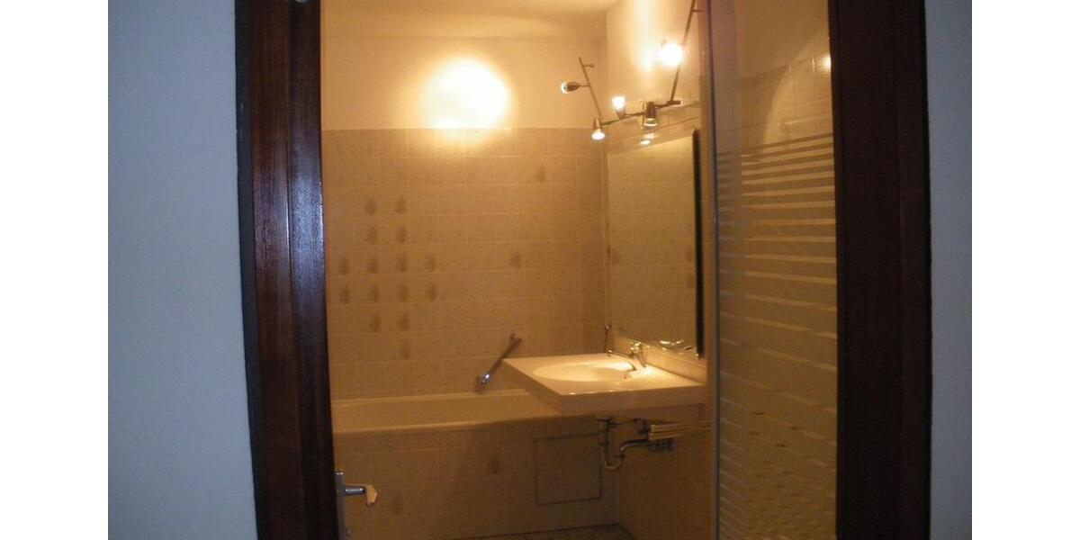 Dachgeschoßwohnung Leonberg - 2 Zimmer, 59 m&sup2;, 790&euro; | Angebot:25931294