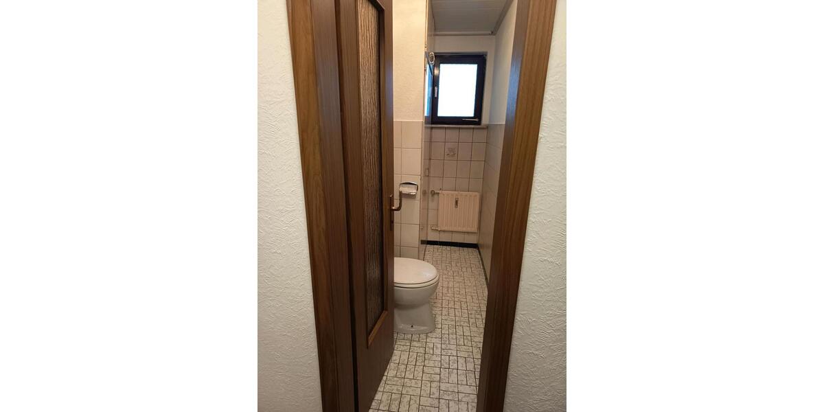 Erdgeschoßwohnung Lauffen am Neckar - 4 Zimmer, 91 m&sup2;, 1.000&euro; | Angebot:25851465