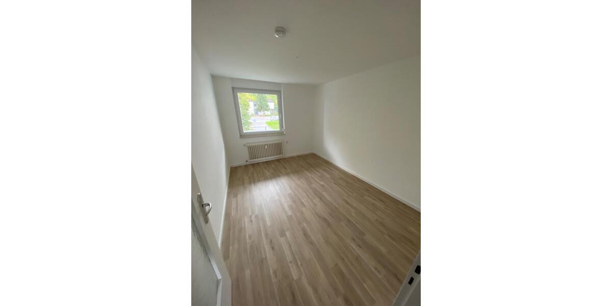 Etagenwohnung Backnang - 3 Zimmer, 75 m&sup2;, 850&euro; | Angebot:27581964