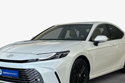 Toyota Camry 24.000 km 39.980 &euro; Esslingen 73730