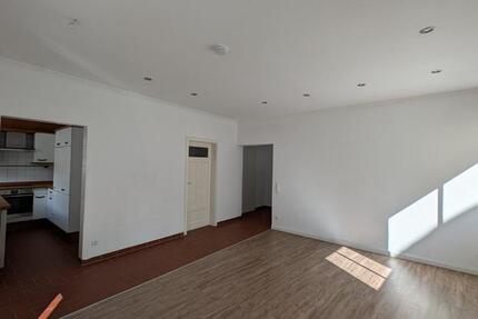 Wohnung Mönsheim - 3 Zimmer, 77 m&sup2;, 855&euro; | Angebot:25158595