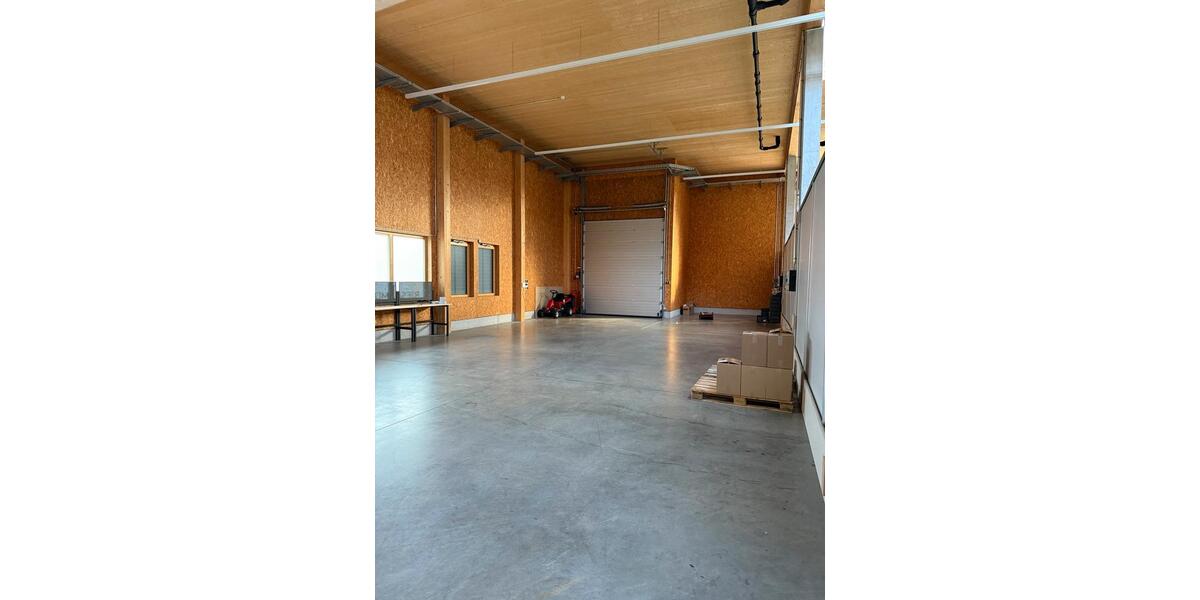 Gewerbeobjekt Kornwestheim - 1.700&euro; | Angebot:24877797