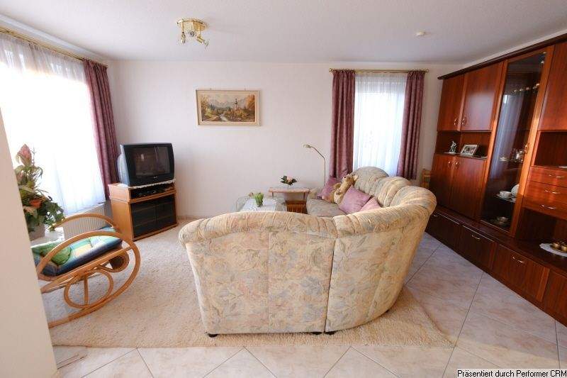 Etagenwohnung Remseck Hochberg - 2 Zimmer, 53 m&sup2;, 220.000&euro; | Angebot:25726695