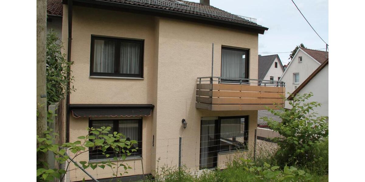 Einfamilienhaus Stuttgart Birkach - 7 Zimmer, 175 m&sup2;, 660.000&euro; | Angebot:27029520