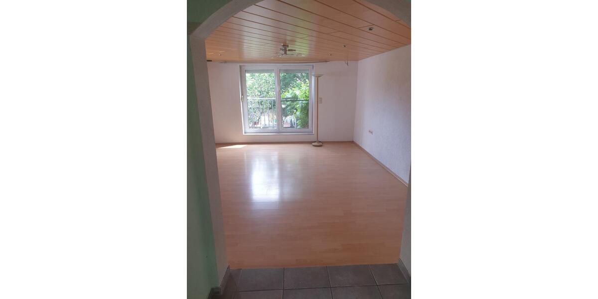 Doppelhaushälfte Brackenheim - 4 Zimmer, 148 m&sup2;, 310.000&euro; | Angebot:27202309