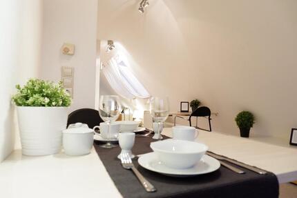 Wohnung Stuttgart Neuwirtshaus - 1.5 Zimmer, 42 m&sup2;, 810&euro; | Angebot:25942973