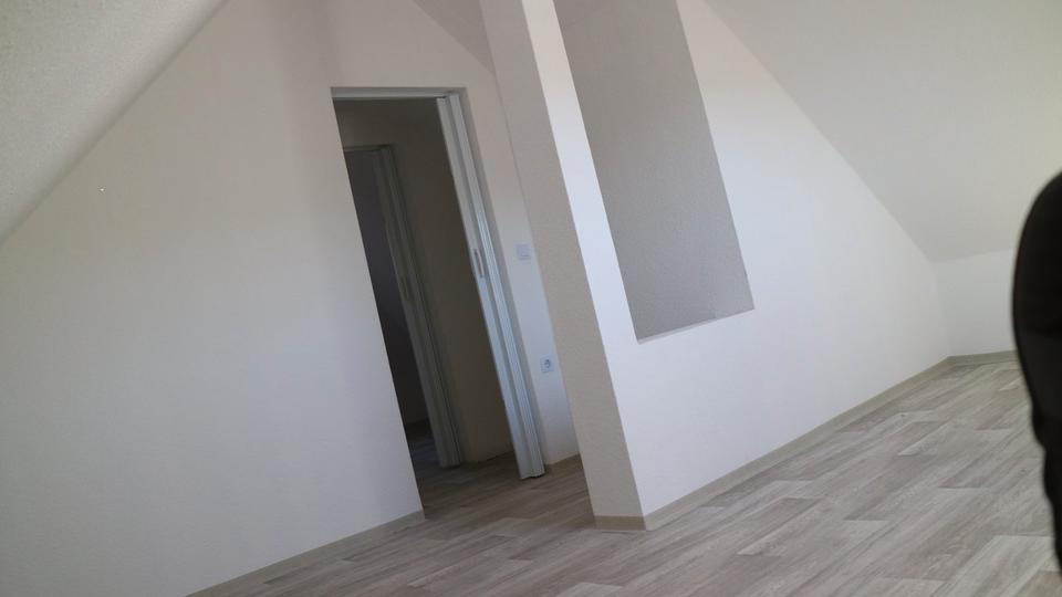 Maisonettenwohnung Mühlacker - 5 Zimmer, 125 m&sup2;, 1.350&euro; | Angebot:27569602