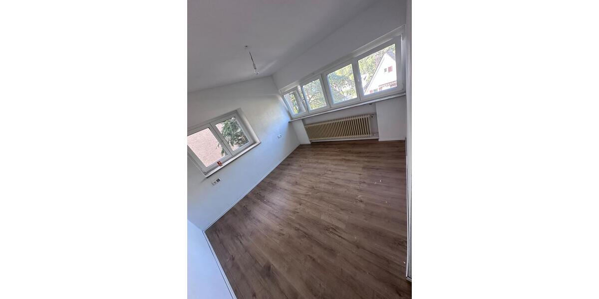 Etagenwohnung Stuttgart Stuttgart-Ost - 4 Zimmer, 95 m&sup2;, 2.300&euro; | Angebot:27594219