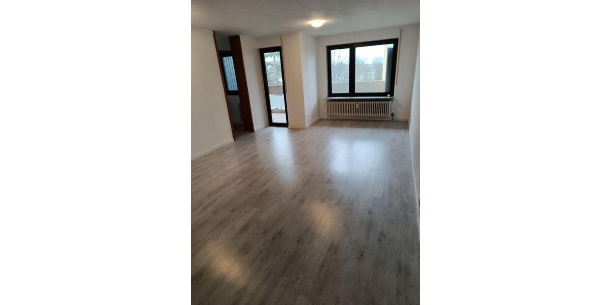 Etagenwohnung Böblingen - 1.5 Zimmer, 48 m&sup2;, 179.000&euro; | Angebot:25654497