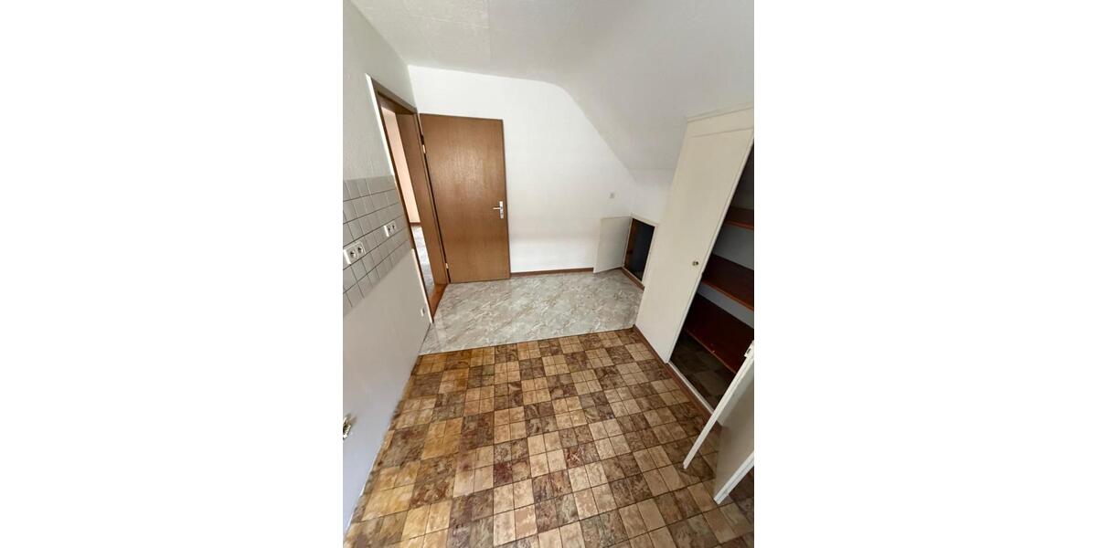 Dachgeschoßwohnung Böblingen - 3 Zimmer, 58 m&sup2;, 965&euro; | Angebot:24466351