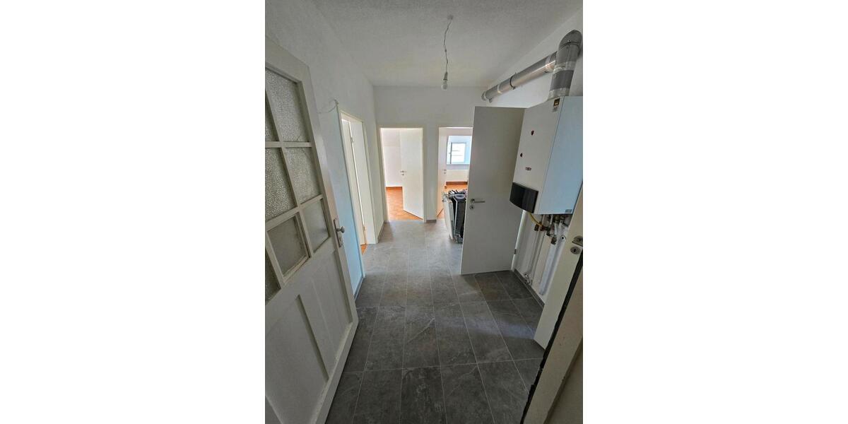 Dachgeschoßwohnung Remseck am Neckar - 3 Zimmer, 67 m&sup2;, 1.150&euro; | Angebot:26350155
