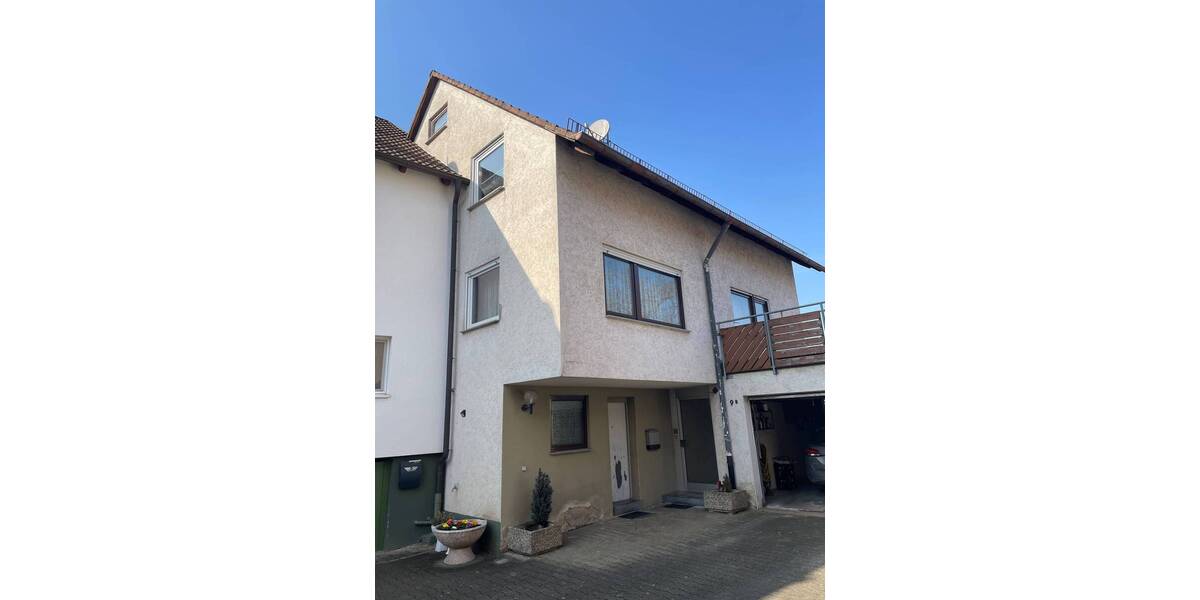 Einfamilienhaus Großbottwar Winzerhausen - 1 Zimmer, 329 m&sup2;, 449.000&euro; | Angebot:25747365