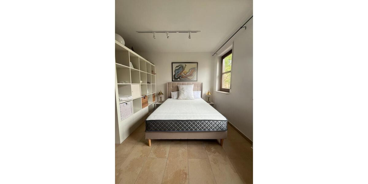 Etagenwohnung Stuttgart Lehen - 1.5 Zimmer, 30 m&sup2;, 900&euro; | Angebot:27574926