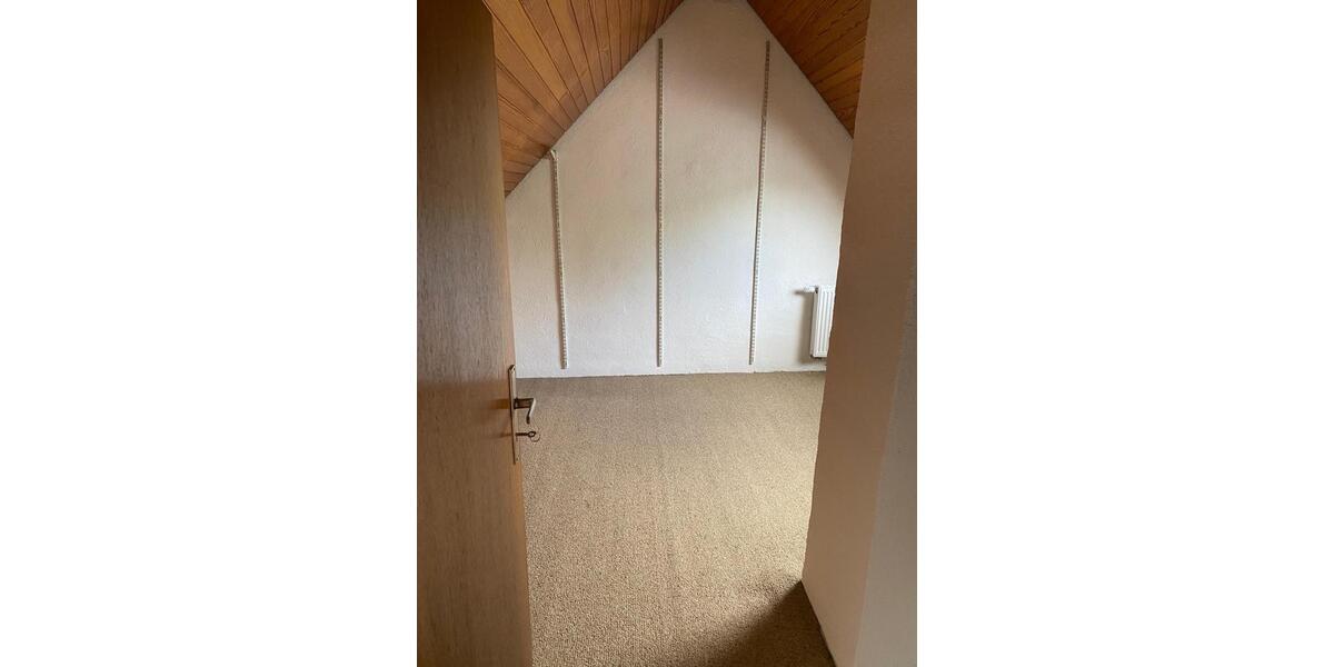 Etagenwohnung Heilbronn Böckingen - 1 Zimmer, 100 m&sup2;, 1.150&euro; | Angebot:26311617