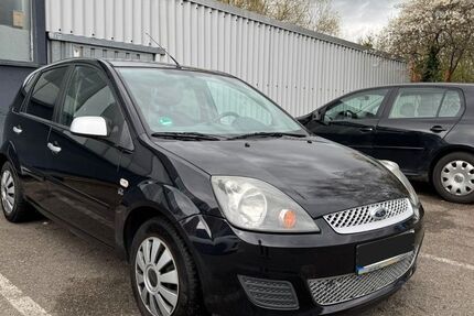 Ford Fiesta 171.000 km 1.000 &euro; Schorndorf 73614