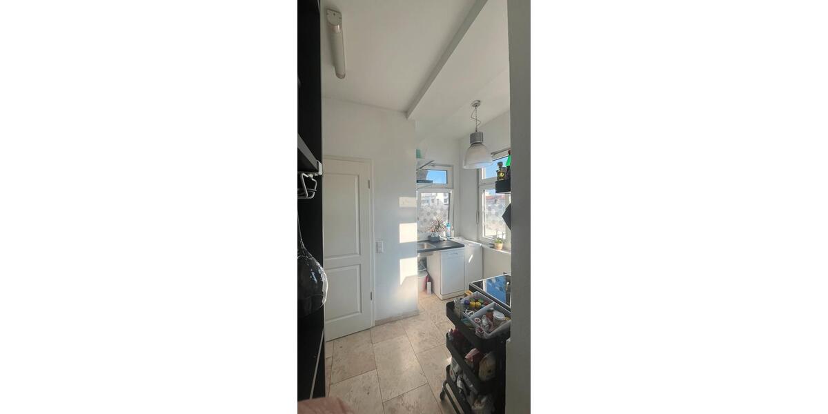 Etagenwohnung Stuttgart Stuttgart-Süd - 30 Zimmer, 65 m&sup2;, 850&euro; | Angebot:25753189