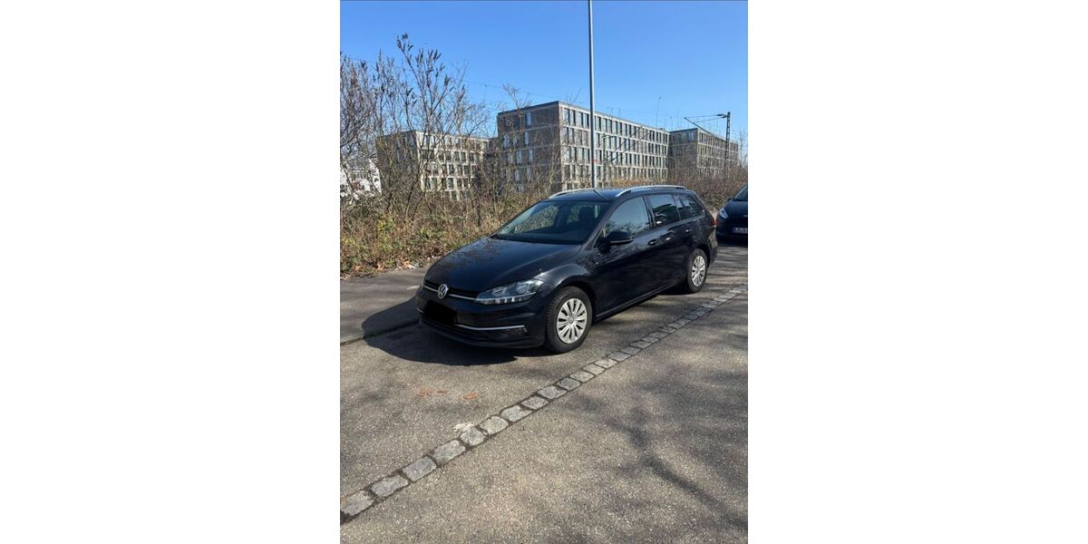 VW Golf 144.000 km 11.900 &euro; Böblingen 71034