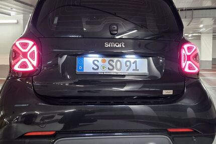 Smart ForTwo 73.910 km 9.500 &euro; Stuttgart 70374