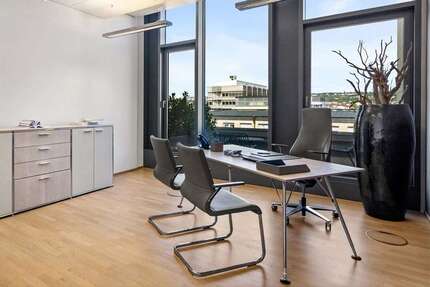 Gewerbeobjekt Stuttgart - 1.490&euro; | Angebot:26011623