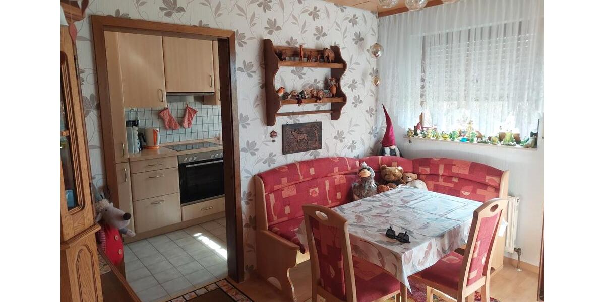 Etagenwohnung Allmersbach im Tal - 3.5 Zimmer, 69 m&sup2;, 295.000&euro; | Angebot:26049687