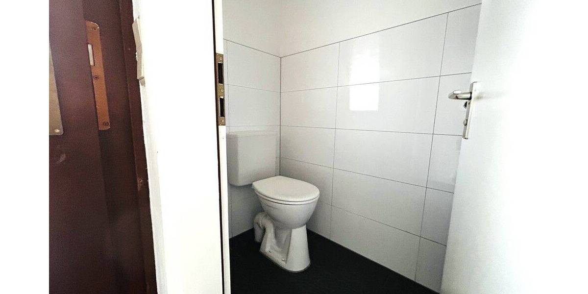 Reihenendhaus Ludwigsburg / Poppenweiler Poppenweiler - 4 Zimmer, 117 m&sup2;, 1.630&euro; | Angebot:26835231