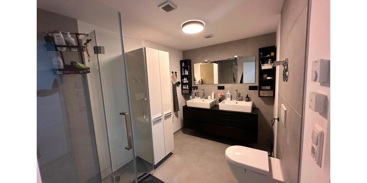 Etagenwohnung Esslingen am Neckar - 5 Zimmer, 15 m&sup2;, 550&euro; | Angebot:27565761