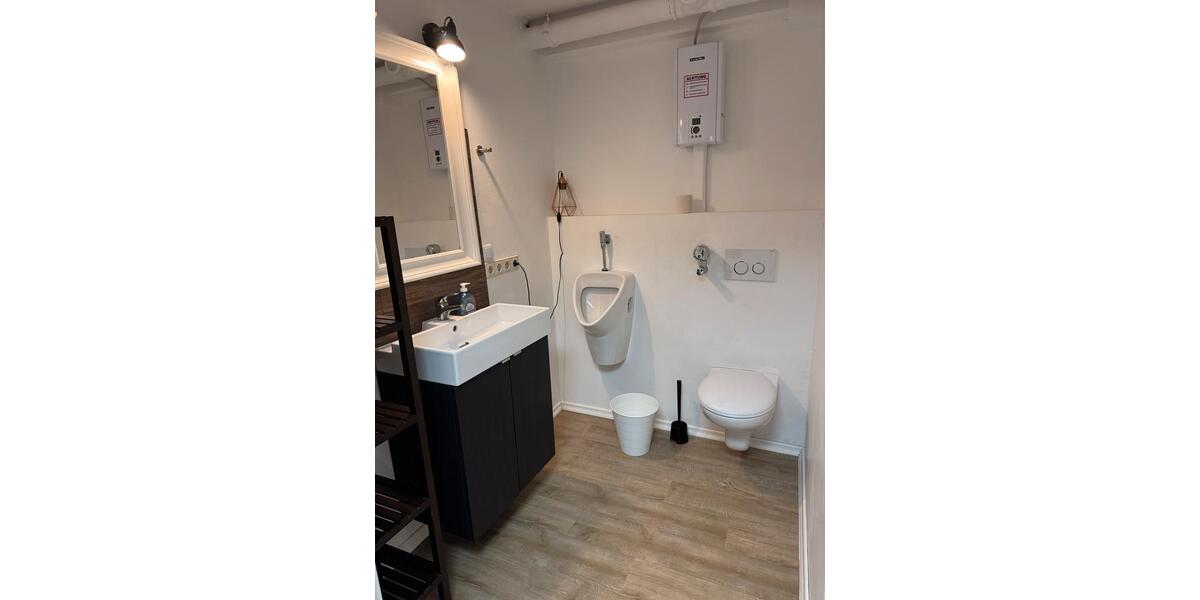 Dachgeschoßwohnung Stuttgart Stuttgart-Ost - 2 Zimmer, 45 m&sup2;, 950&euro; | Angebot:26101944