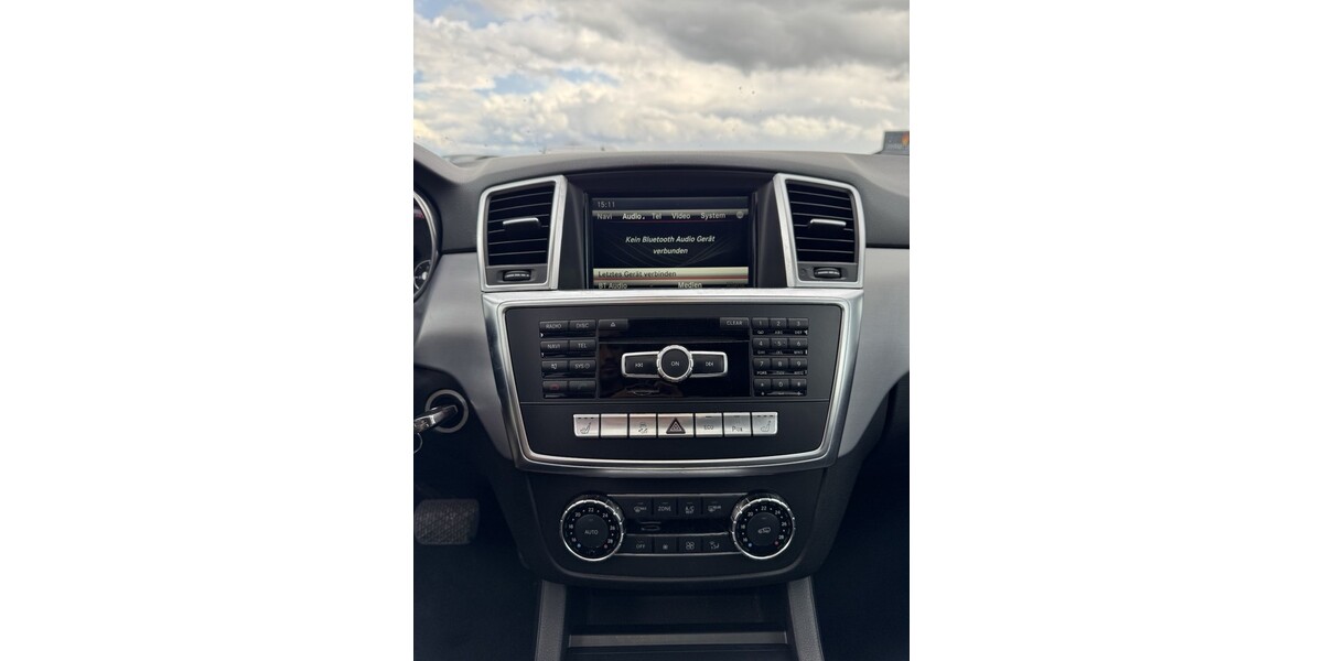 Mercedes-Benz ML 350 189.100 km 22.150 &euro; Leinfelden-Echterdingen 70771