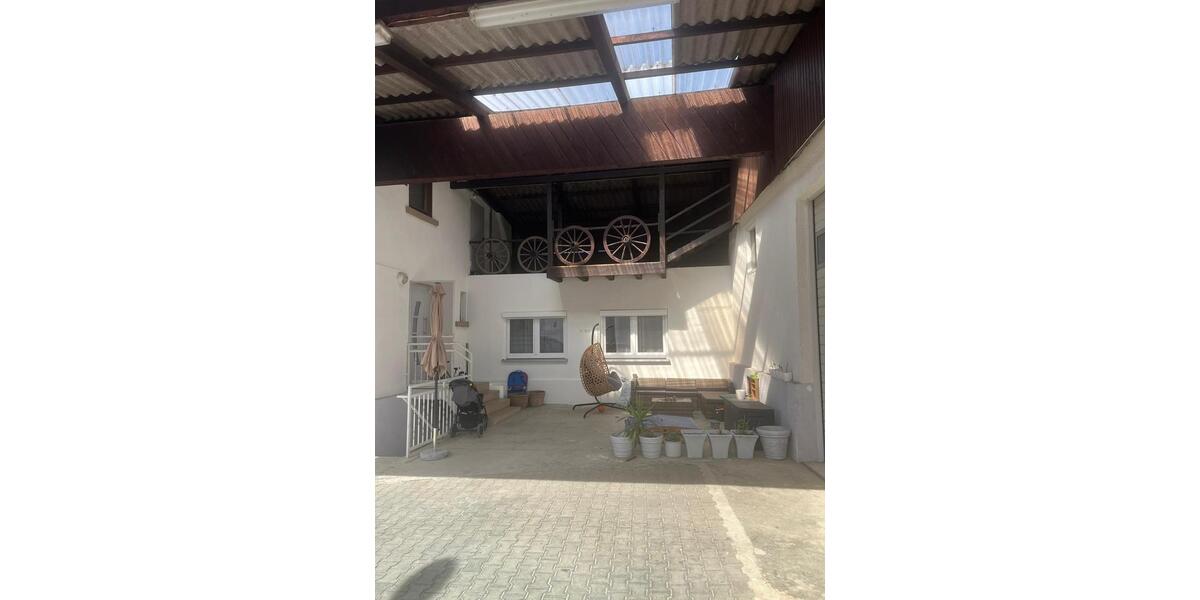 Mehrfamilienhaus, Wohnhaus Neckarwestheim - 11 Zimmer, 210 m&sup2;, 844.000&euro; | Angebot:26048201