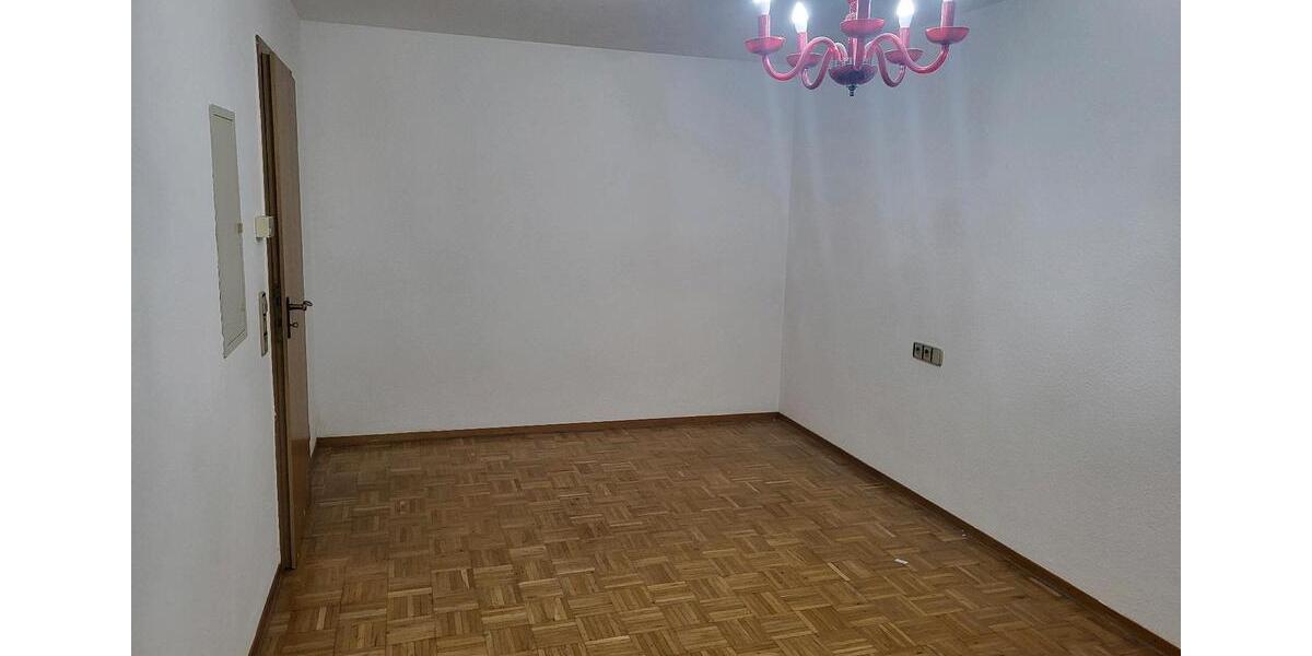 Einfamilienhaus Plochingen - 2 Zimmer, 72 m&sup2;, 1.100&euro; | Angebot:26409622