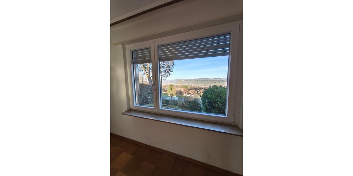 Doppelhaushälfte Ostfildern - 5.5 Zimmer, 135 m&sup2;, 1.800&euro; | Angebot:25643750