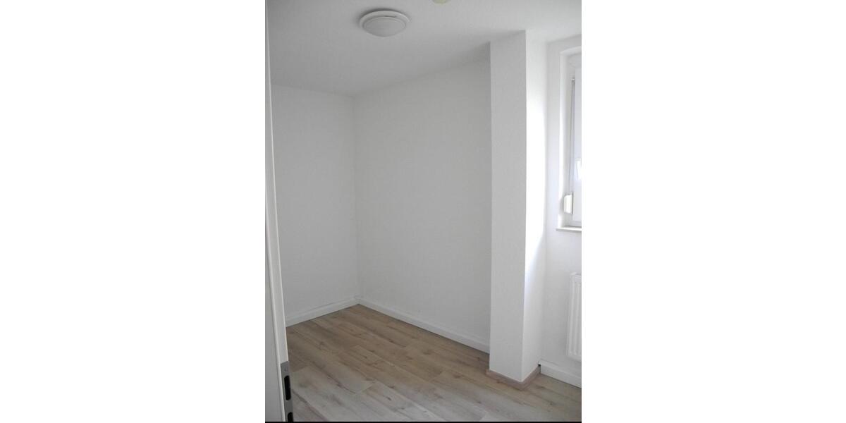 Etagenwohnung Heilbronn Böckingen - 1 Zimmer, 9 m&sup2;, 350&euro; | Angebot:25953900