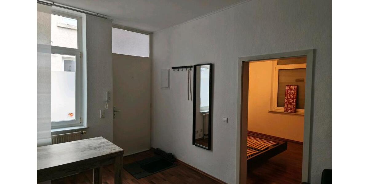 Hochparterre Stuttgart Stuttgart-Süd - 2 Zimmer, 42 m&sup2;, 290.000&euro; | Angebot:25656151