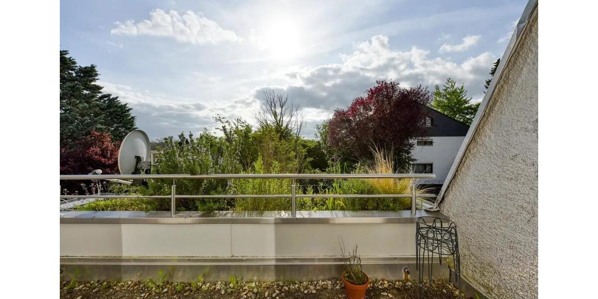 Etagenwohnung Leonberg - 3 Zimmer, 96 m&sup2;, 1.455&euro; | Angebot:27576617