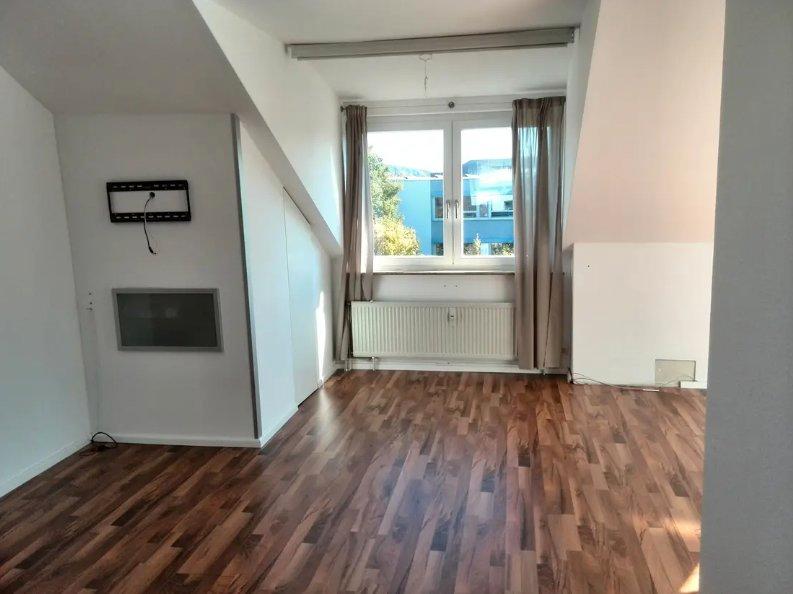 Maisonettenwohnung Sindelfingen - 3 Zimmer, 77 m&sup2;, 1.050&euro; | Angebot:27541919