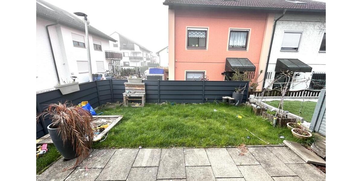 Reihenhaus Ludwigsburg Hoheneck - 4 Zimmer, 117 m&sup2;, 1.630&euro; | Angebot:26439203