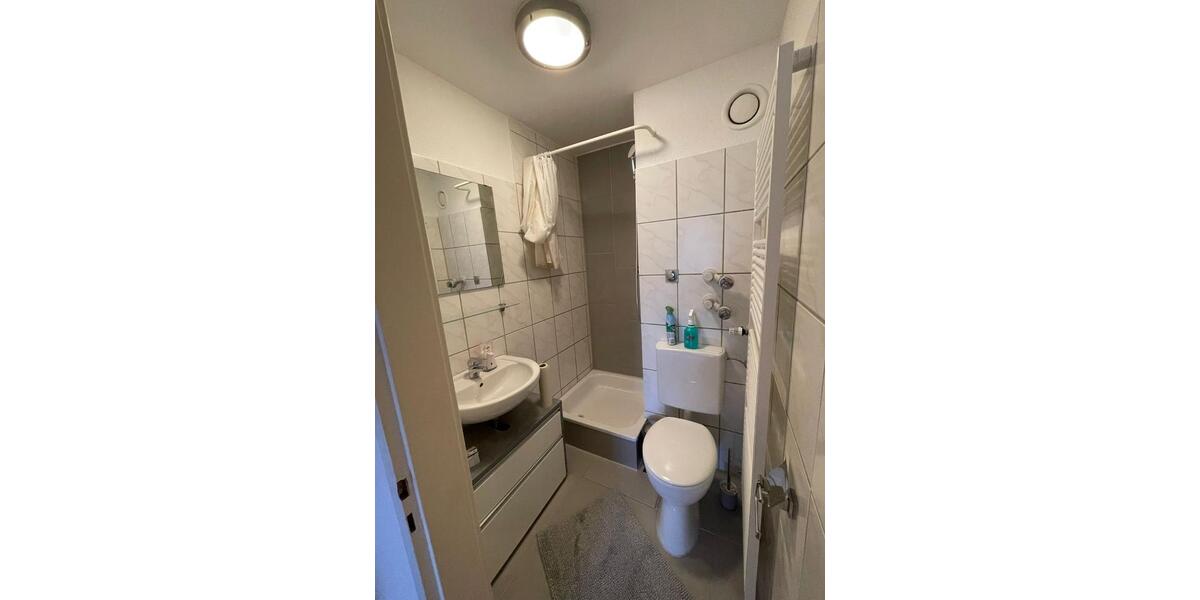 Etagenwohnung Stuttgart Birkach - 3 Zimmer, 89 m&sup2;, 1.200&euro; | Angebot:25446978
