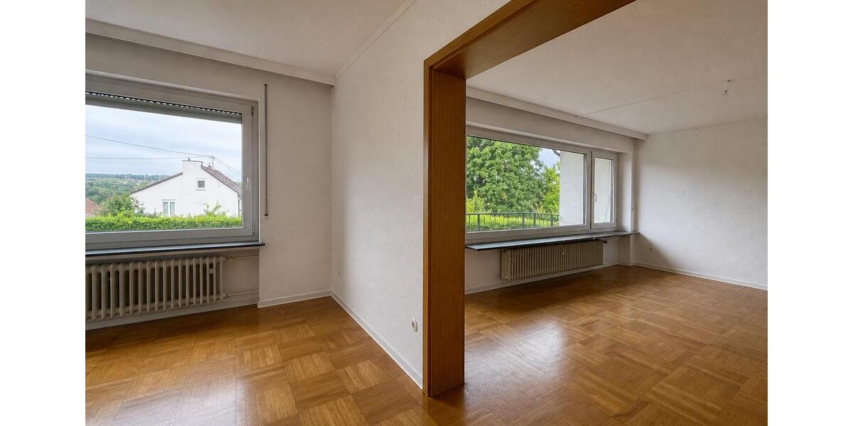 Etagenwohnung Ludwigsburg Hoheneck - 5.5 Zimmer, 135 m&sup2;, 1.650&euro; | Angebot:26477081