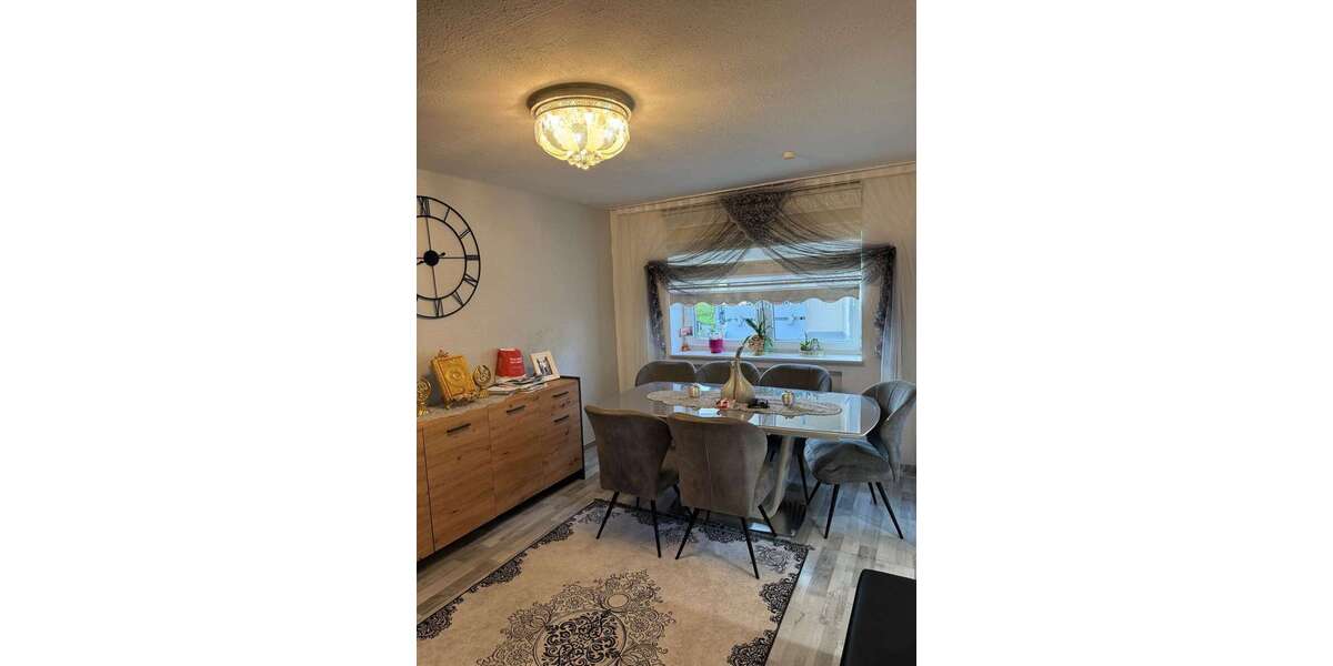 Etagenwohnung Esslingen Hegensberg - 5 Zimmer, 117 m&sup2;, 399.000&euro; | Angebot:26310529