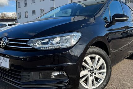 VW Touran 101.500 km 26.899 &euro; Heilbronn 74074