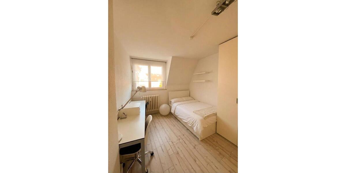 Dachgeschoßwohnung Stuttgart Stuttgart-Süd - 3 Zimmer, 60 m&sup2;, 1.300&euro; | Angebot:27539433