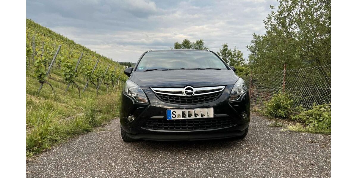 Opel Zafira Tourer 95.000 km 8.300 &euro; stuttgart 70329