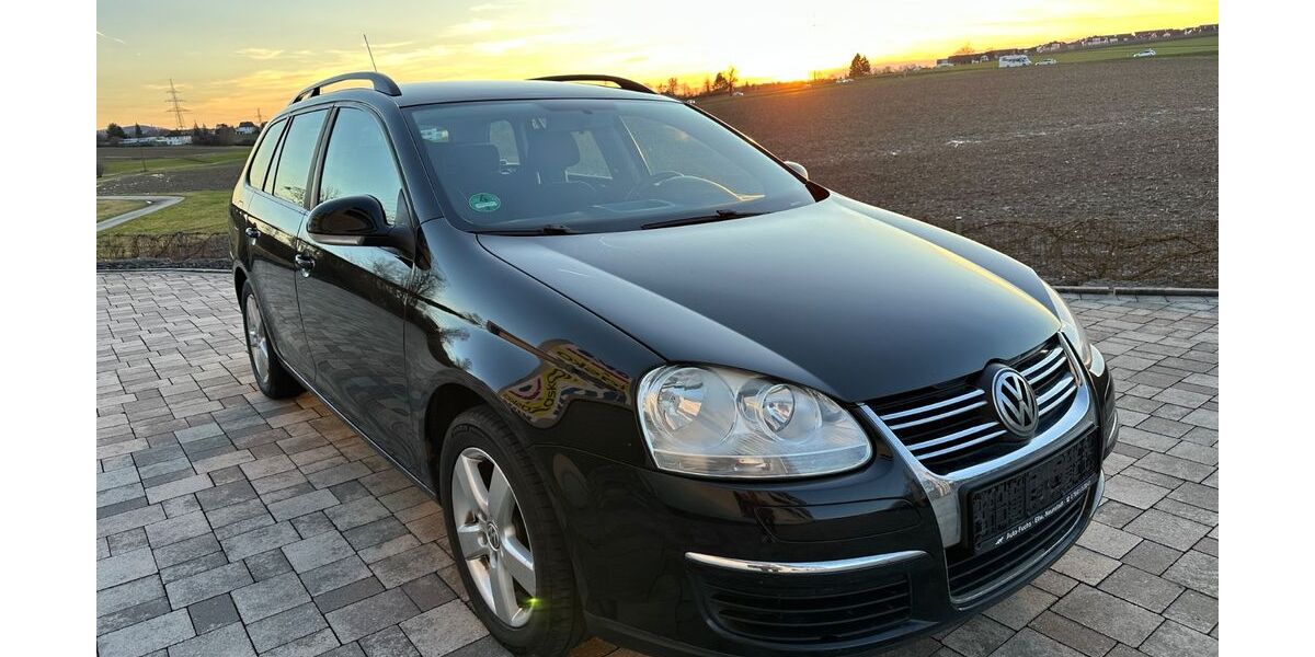 VW Golf 221.000 km 2.200 &euro; Backnang 71522