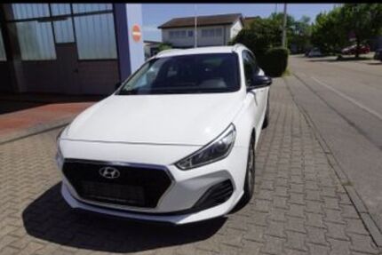Hyundai i30 250.000 km 6.400 &euro; Güglingen 74363
