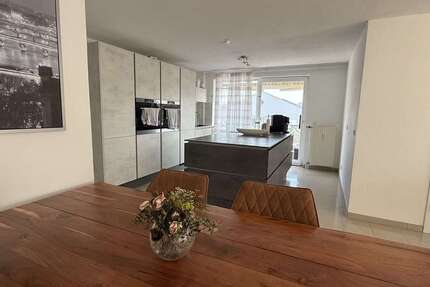 Wohnung Weinsberg - 4.5 Zimmer, 100 m&sup2;, 369.000&euro; | Angebot:20288990