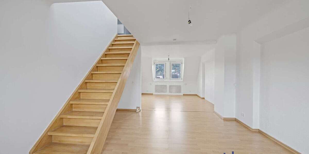 Etagenwohnung Stuttgart / Wangen Wangen - 4.5 Zimmer, 130 m&sup2;, 449.000&euro; | Angebot:23714356