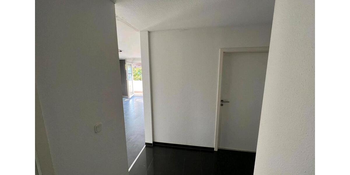 Etagenwohnung Stuttgart Mühlhausen - 4 Zimmer, 88 m&sup2;, 1.250&euro; | Angebot:27568089