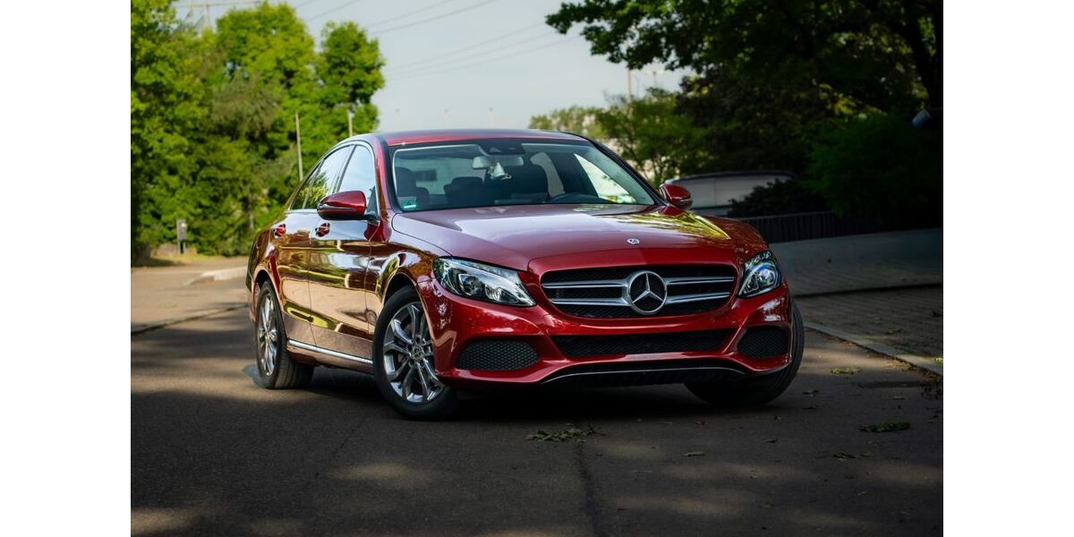 Mercedes-Benz C 250 89.650 km 18.200 &euro; Sindelfingen 71067
