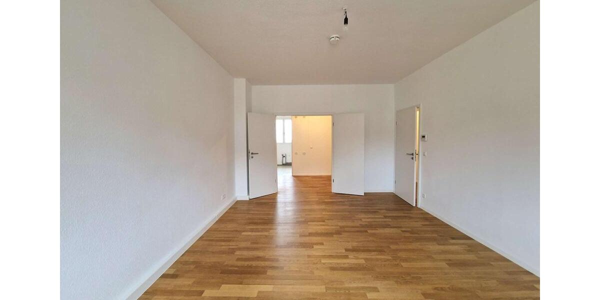 Dachgeschoßwohnung Stuttgart Stuttgart-Süd - 2 Zimmer, 63 m&sup2;, 1.275&euro; | Angebot:26133397