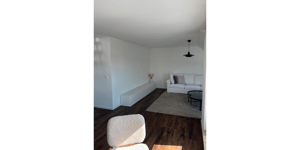 Maisonettenwohnung Schwieberdingen - 3.5 Zimmer, 80 m&sup2;, 1.180&euro; | Angebot:25308116